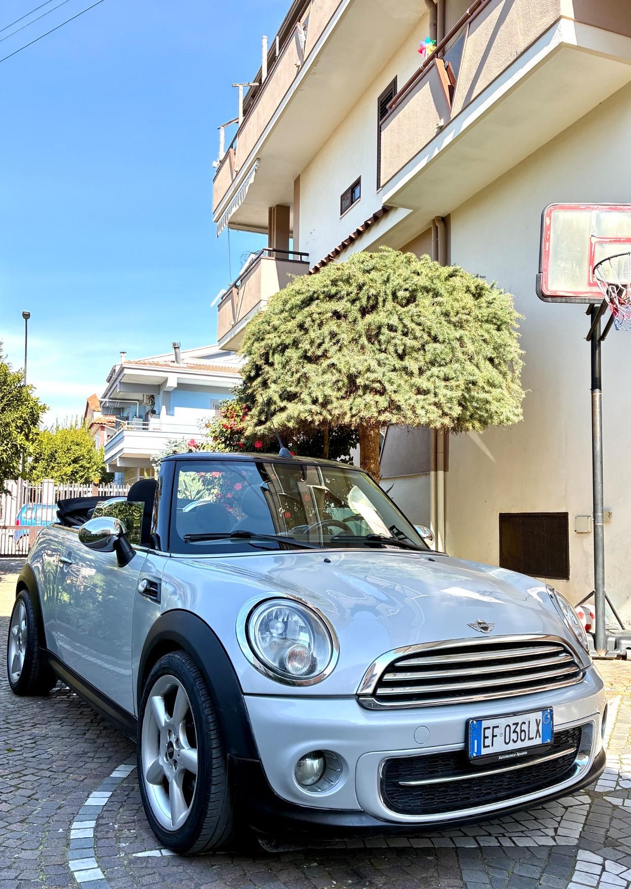 Mini 1.6 16V Cooper D Cabrio