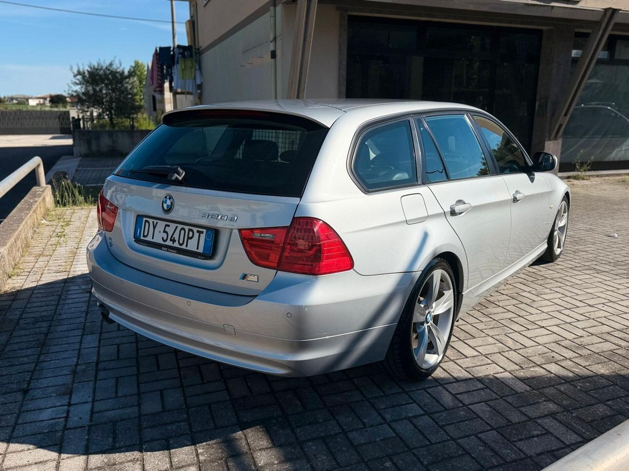 Bmw 320 320d cat Touring Attiva