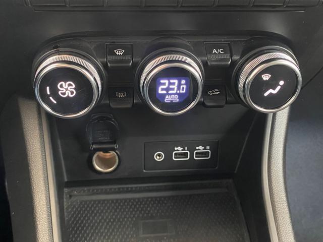 RENAULT CAPTUR TCE 90 CV TECHNO 6 MARCE