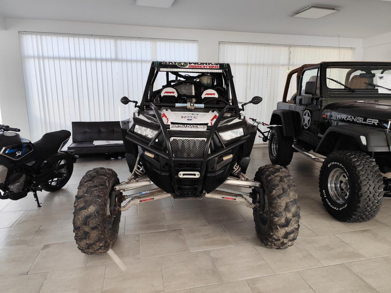 POLARIS RZR XP 1000 TURBO