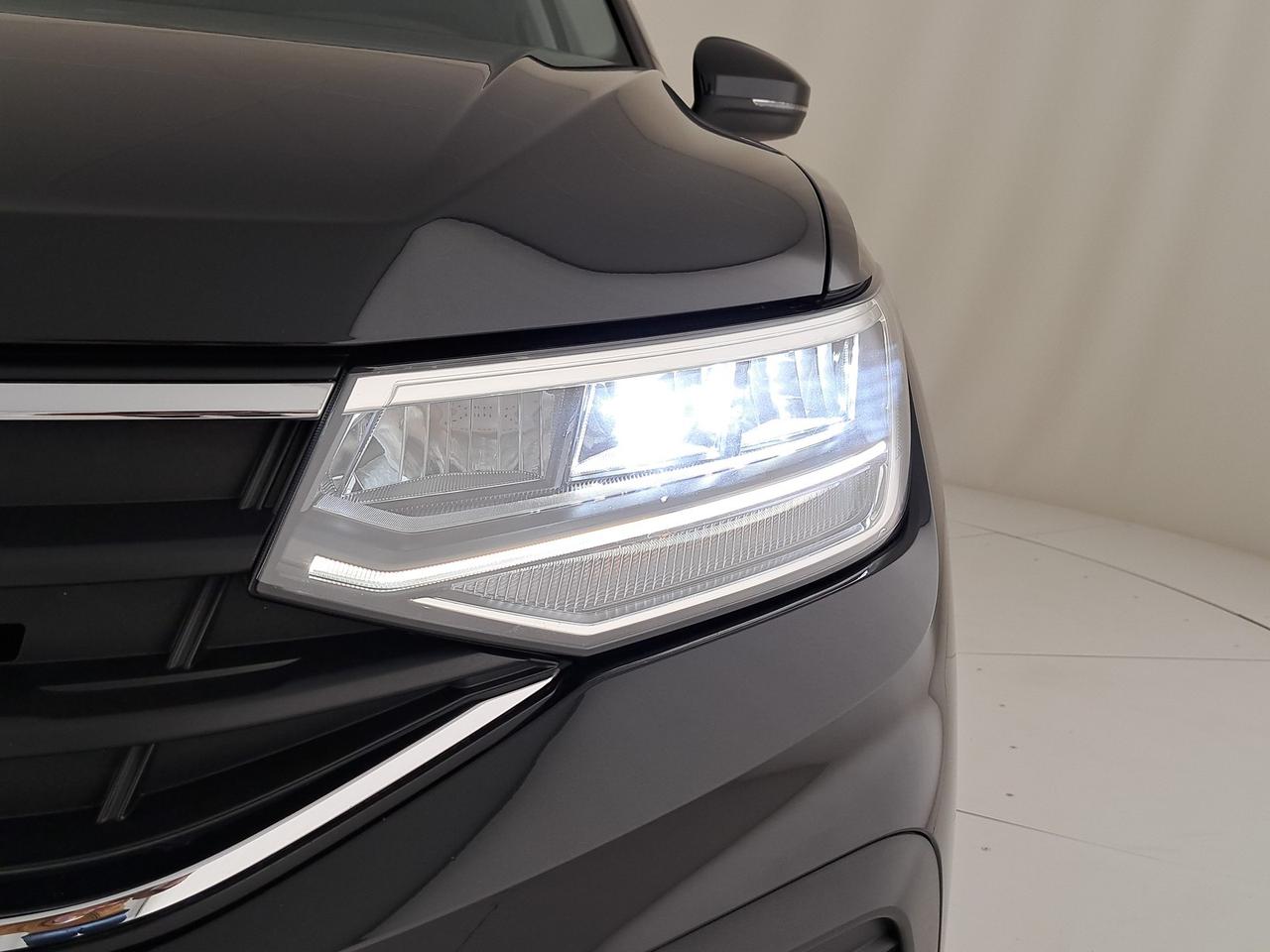 Volkswagen Tiguan 1.5 tsi life 130cv