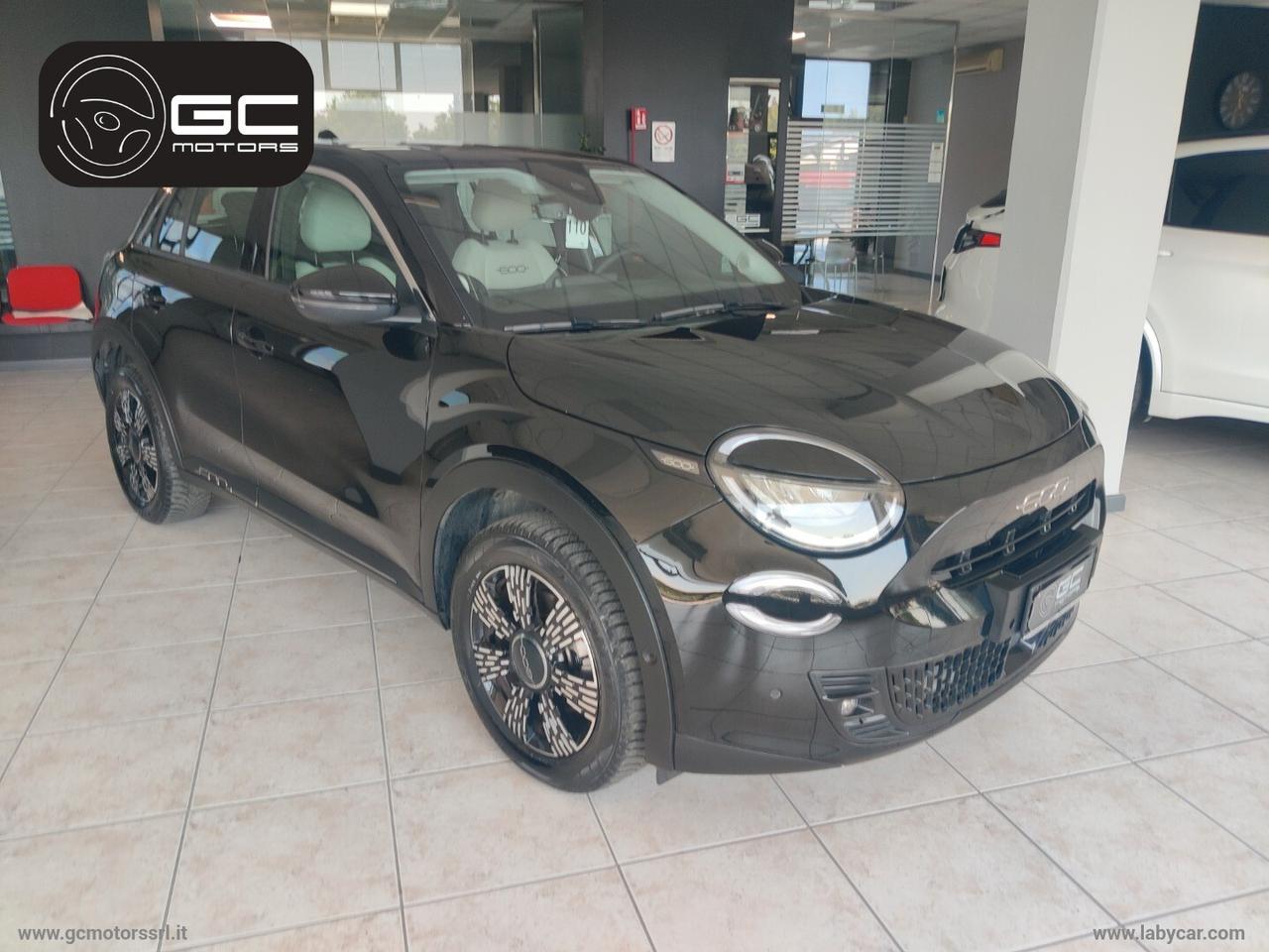 Fiat 600 Hybrid 100 CV DCT MHEV