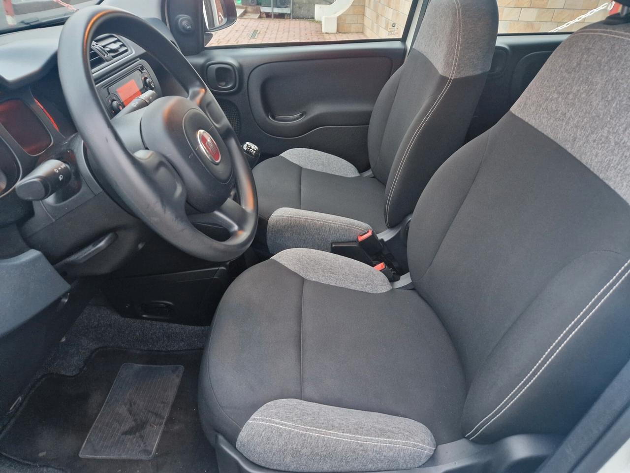 Fiat Panda Hybrid 1.0 70CV "44.200 km" 5 posti, Clima, Ruota