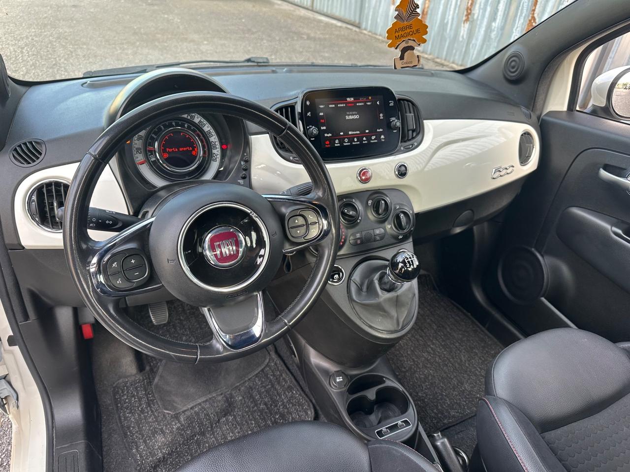Fiat 500 1.0 Hybrid Sport km originali nessun vincolo