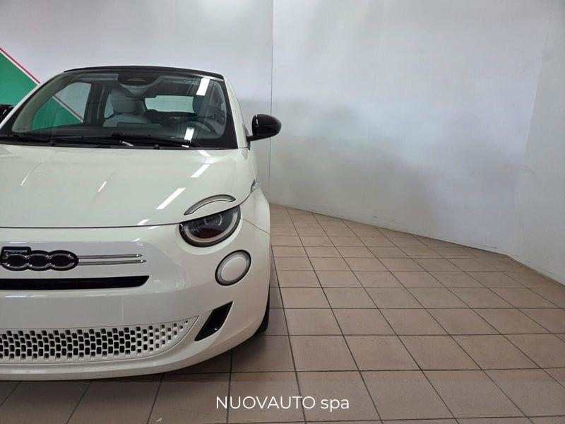 FIAT 500C Hybrid Cabrio Hybrid Icon con PACK STYLE