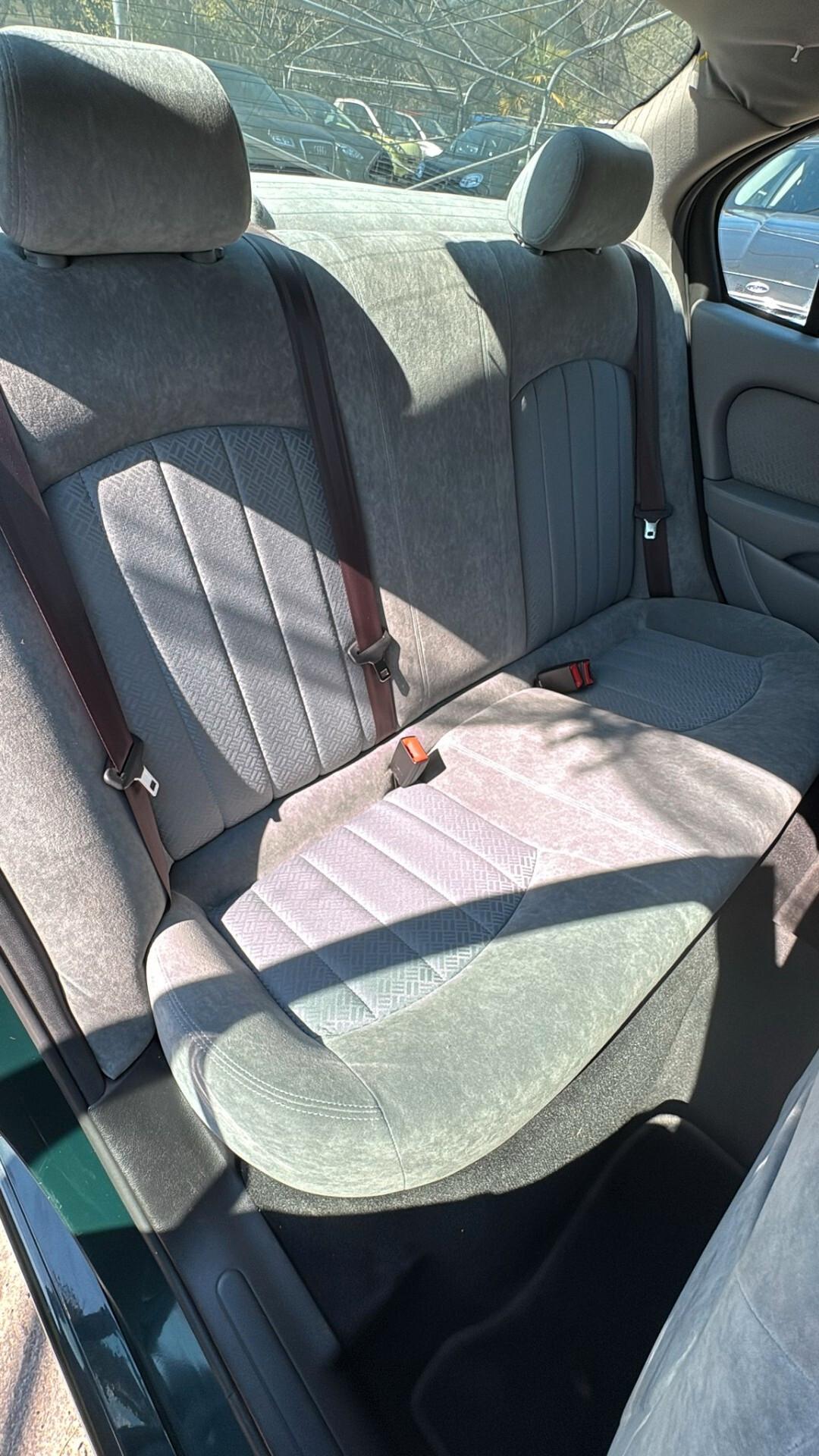 Jaguar X-Type Classic