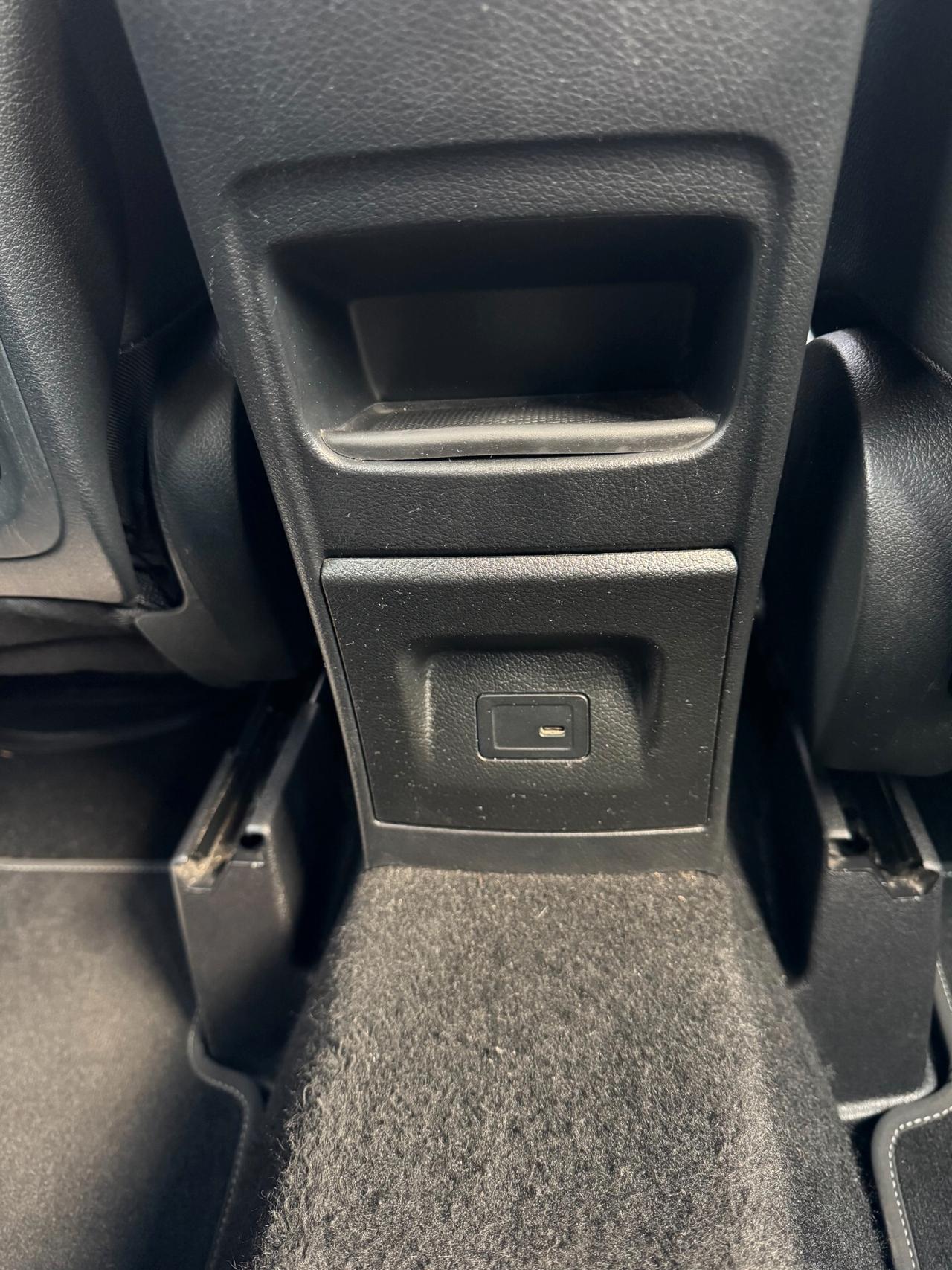 Mercedes-benz B 180 Sport Plus