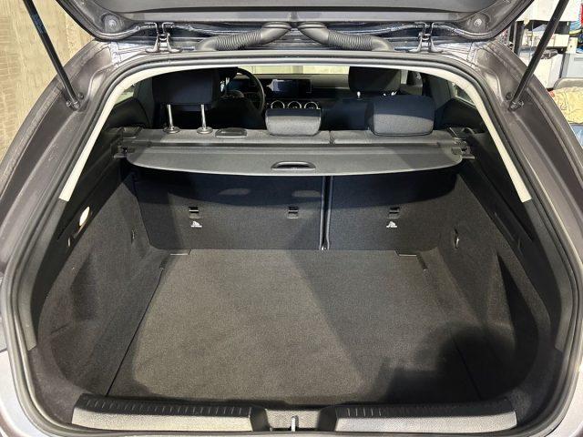 MERCEDES-BENZ CLA 200 d Automatic Shooting Brake Executive