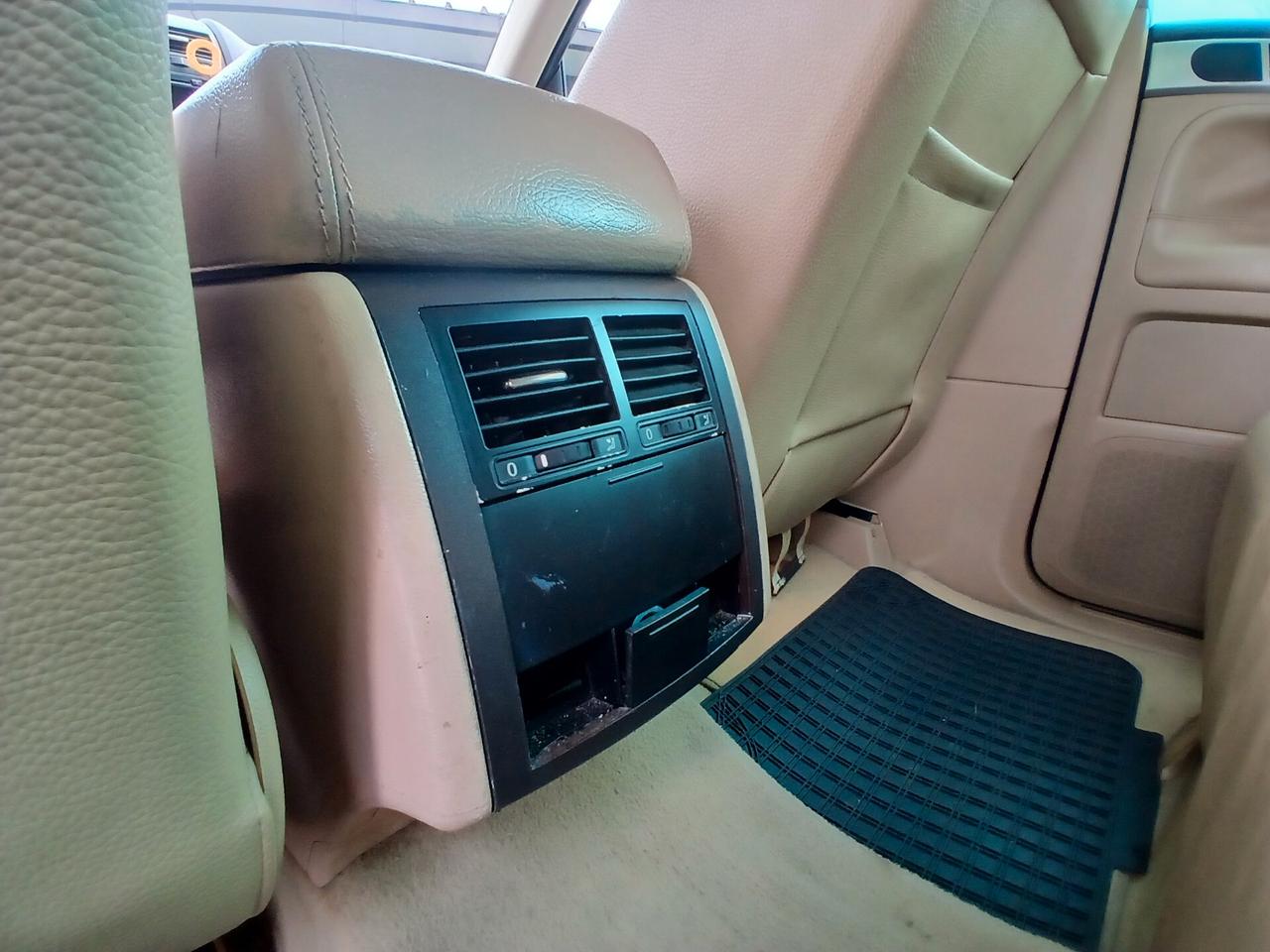 Volkswagen Touareg 2.5 R5 TDI DPF Exclusive