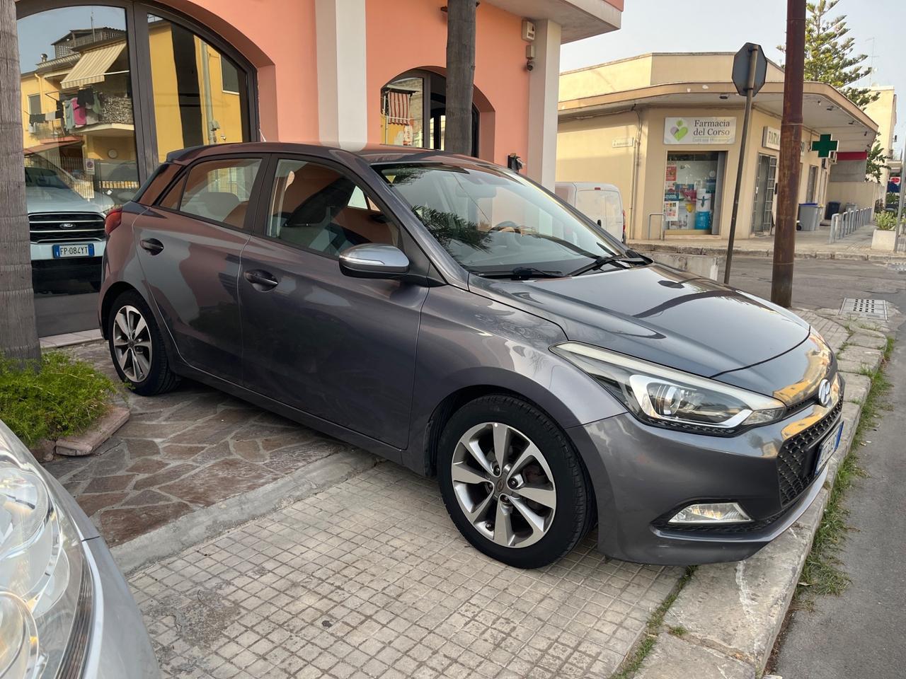 Hyundai i20 1.2 84 CV 5 porte Econext Comfort