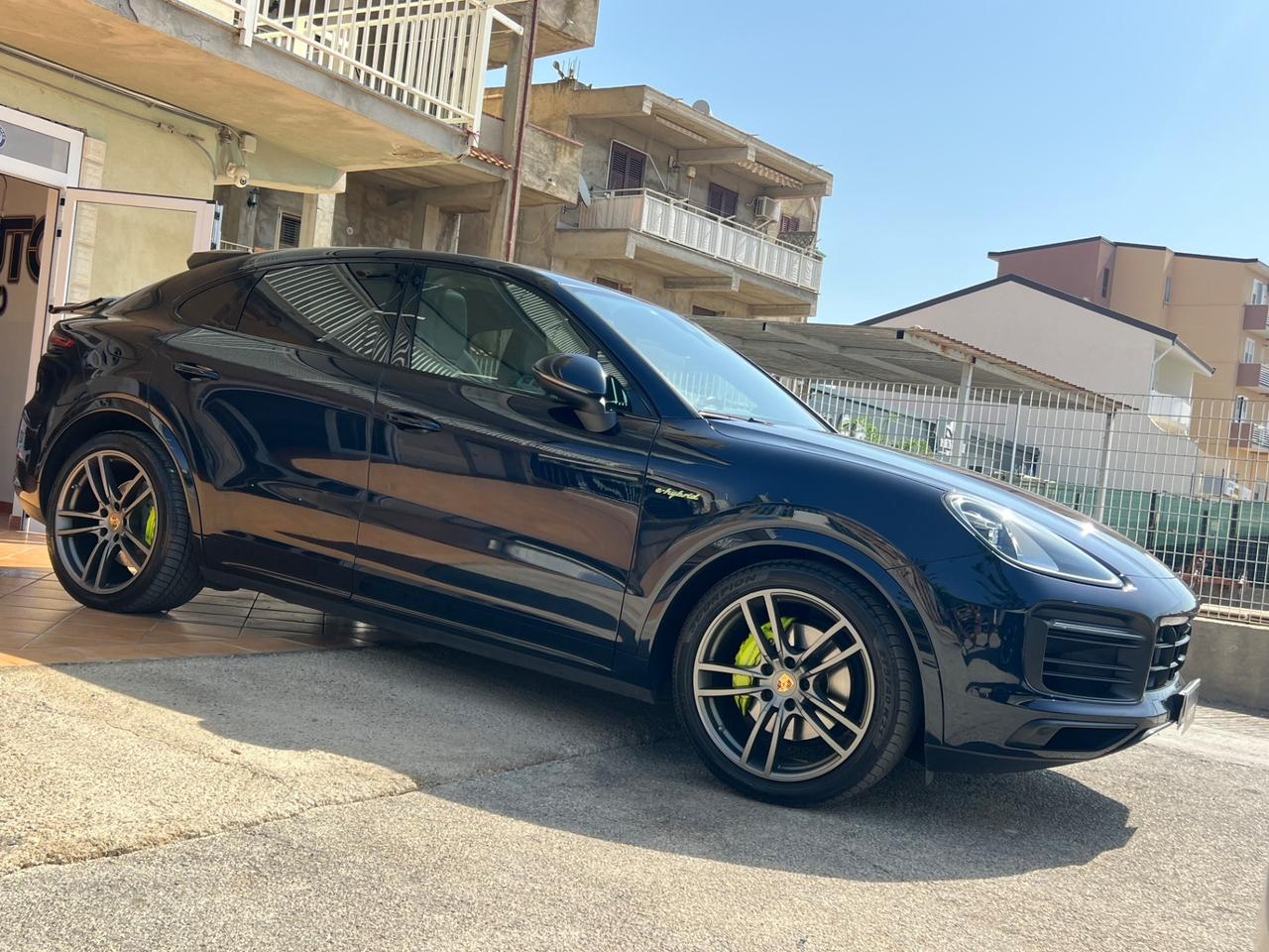 Porsche Cayenne Coupé 3.0 V6 E-Hybrid