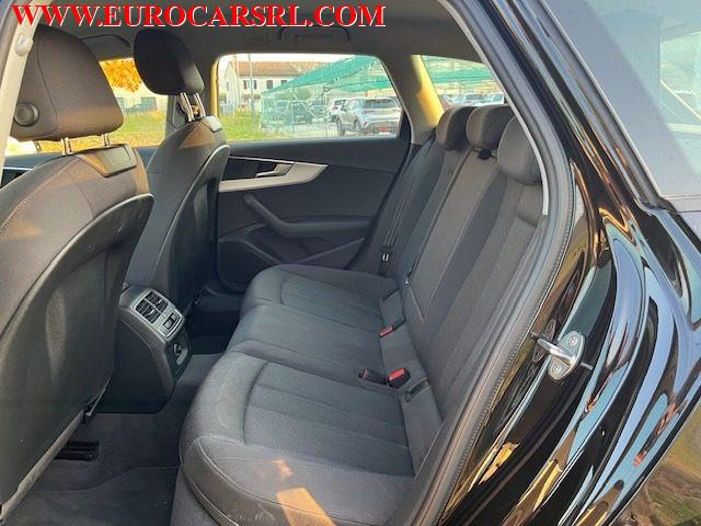 AUDI A4 Avant 35 TDI S tronic Business