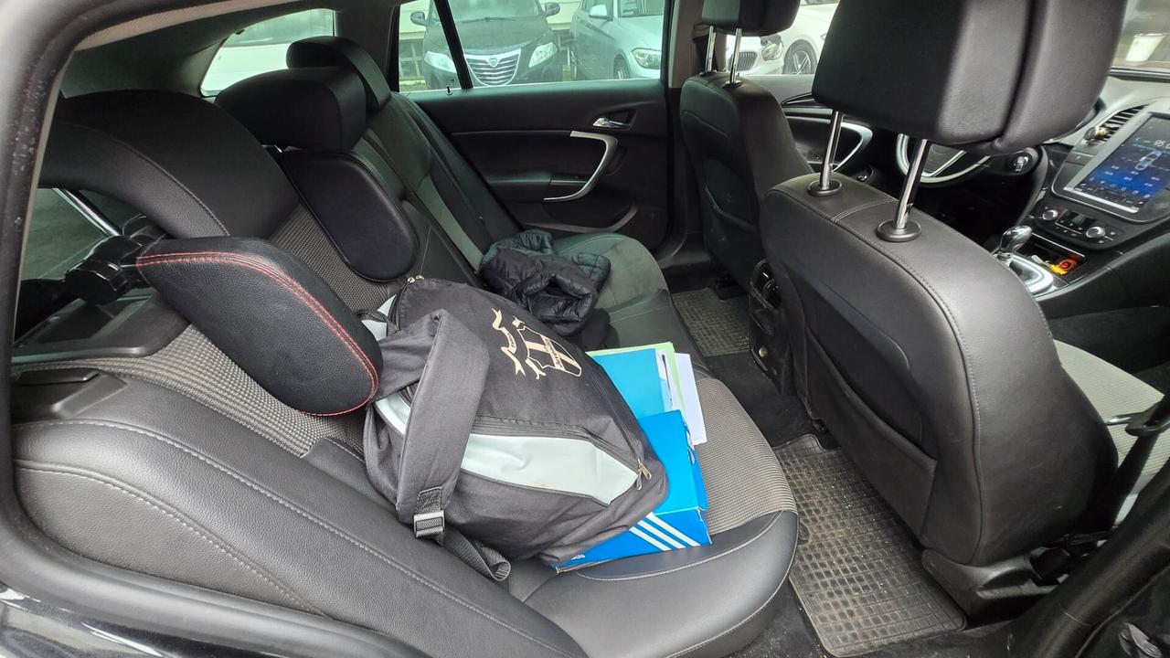 Opel Insignia 2.0 CDTI Sports Tourer Cosmo