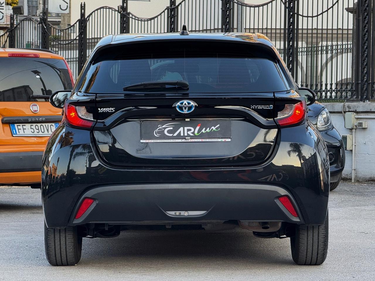 Toyota Yaris 1.5 Hybrid 92CV Business LED CAM