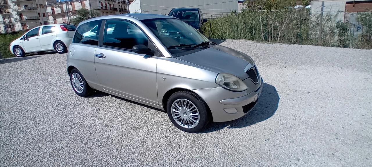 Lancia Ypsilon 1.3 Multijet 16V Oro