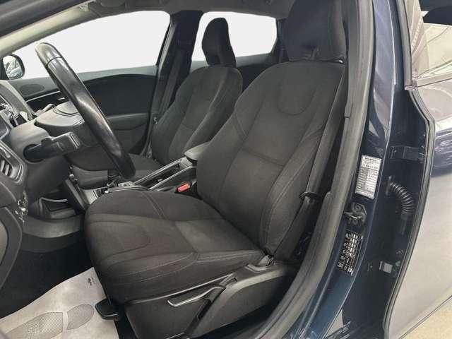 Volvo V40 D2 1.6 Summum