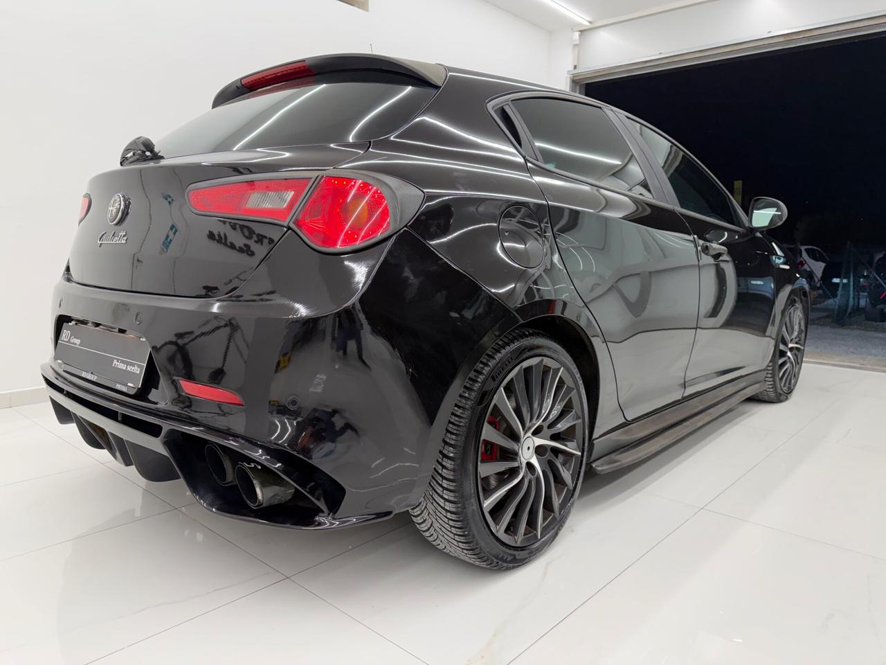Alfa Romeo Giulietta 1.8 Turbo Quadrifoglio Verde 235CV scarico