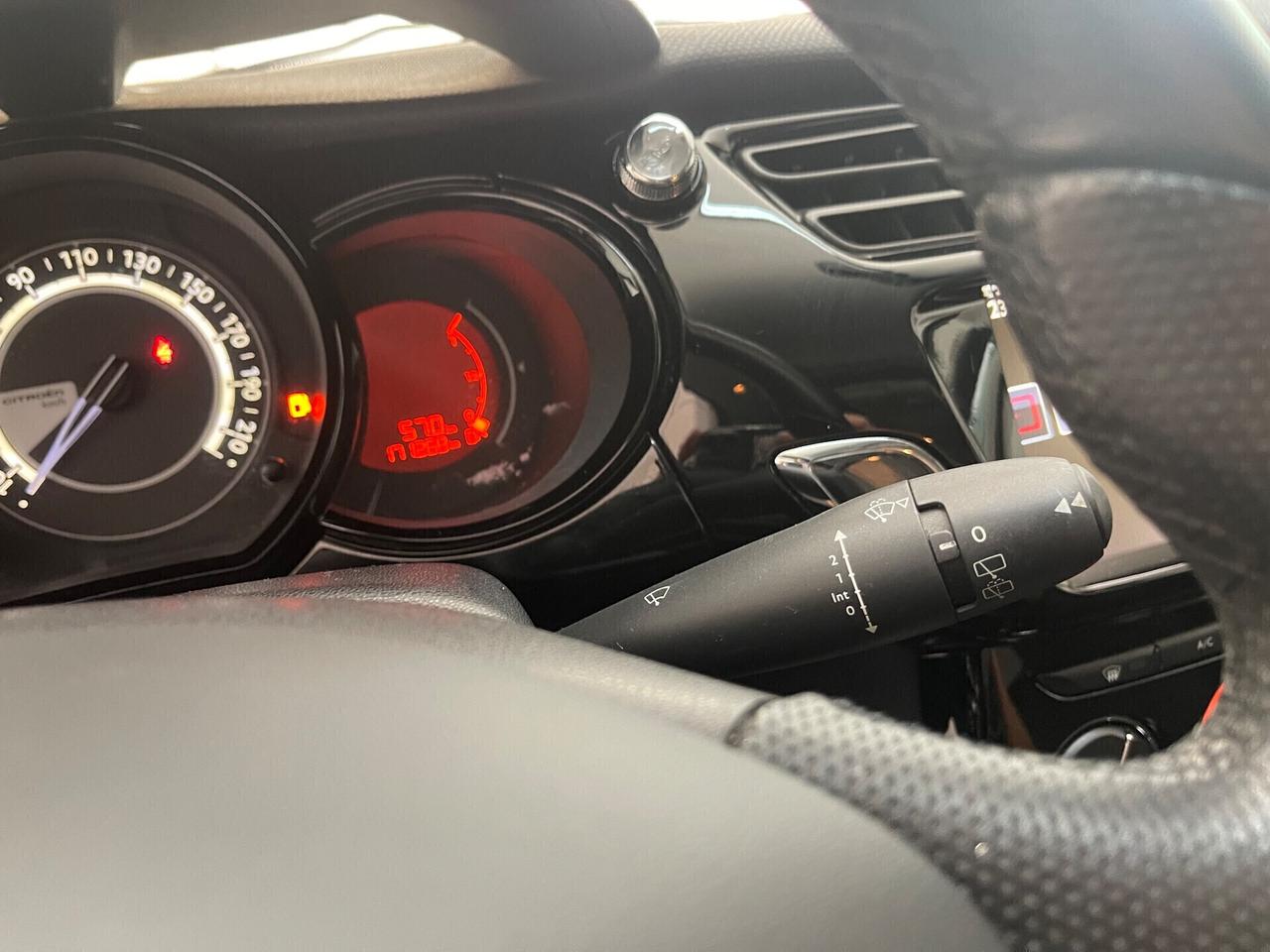 Citroen C3 1.4 HDI 70 CV Exclusive