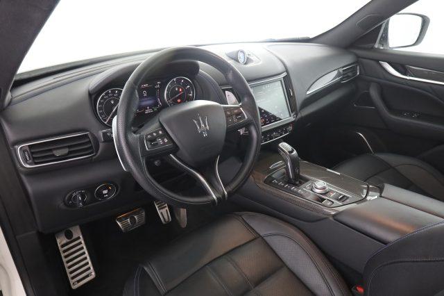 MASERATI Levante Levante 330 CV MHEV AWD GT