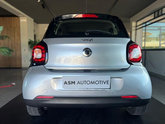 SMART ForFour 70 1.0 Passion