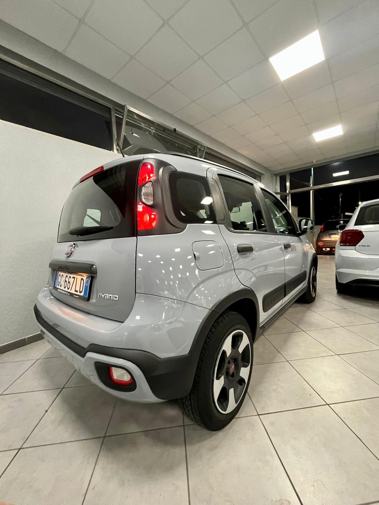 Fiat Panda 1.0 FireFly S&S Hybrid City Cross