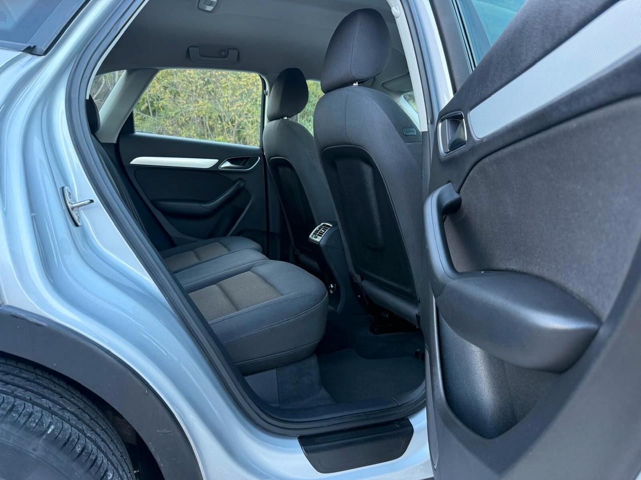 Audi Q3 2.0 tdi Business advanced