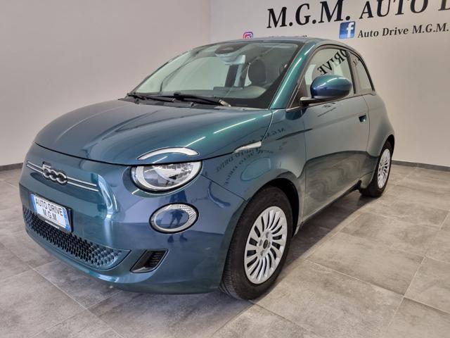 FIAT 500e 3+1 42 kWh La Prima