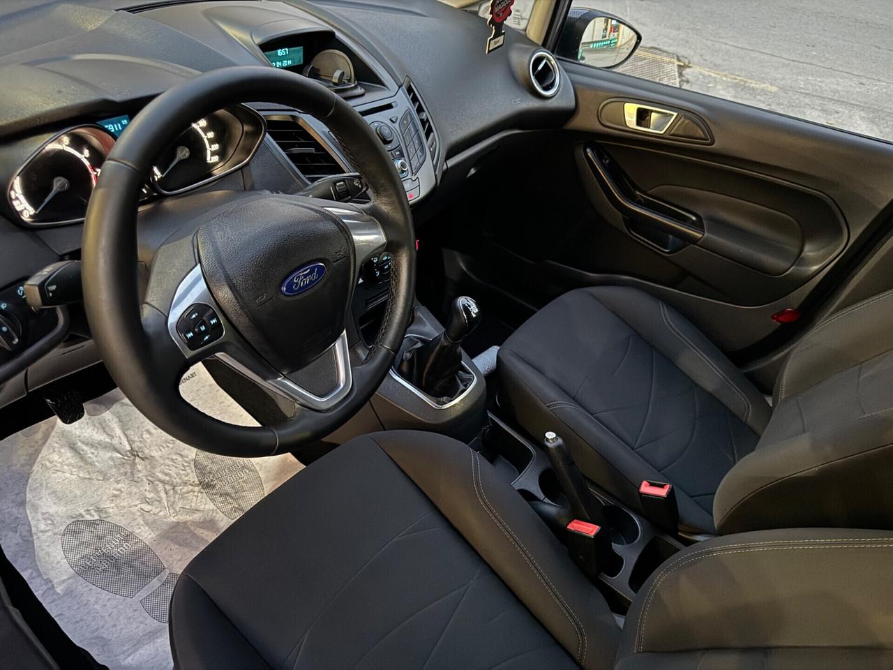 FORD FIESTA 1.0 NEOPATENTATI KM 86 MILA !!