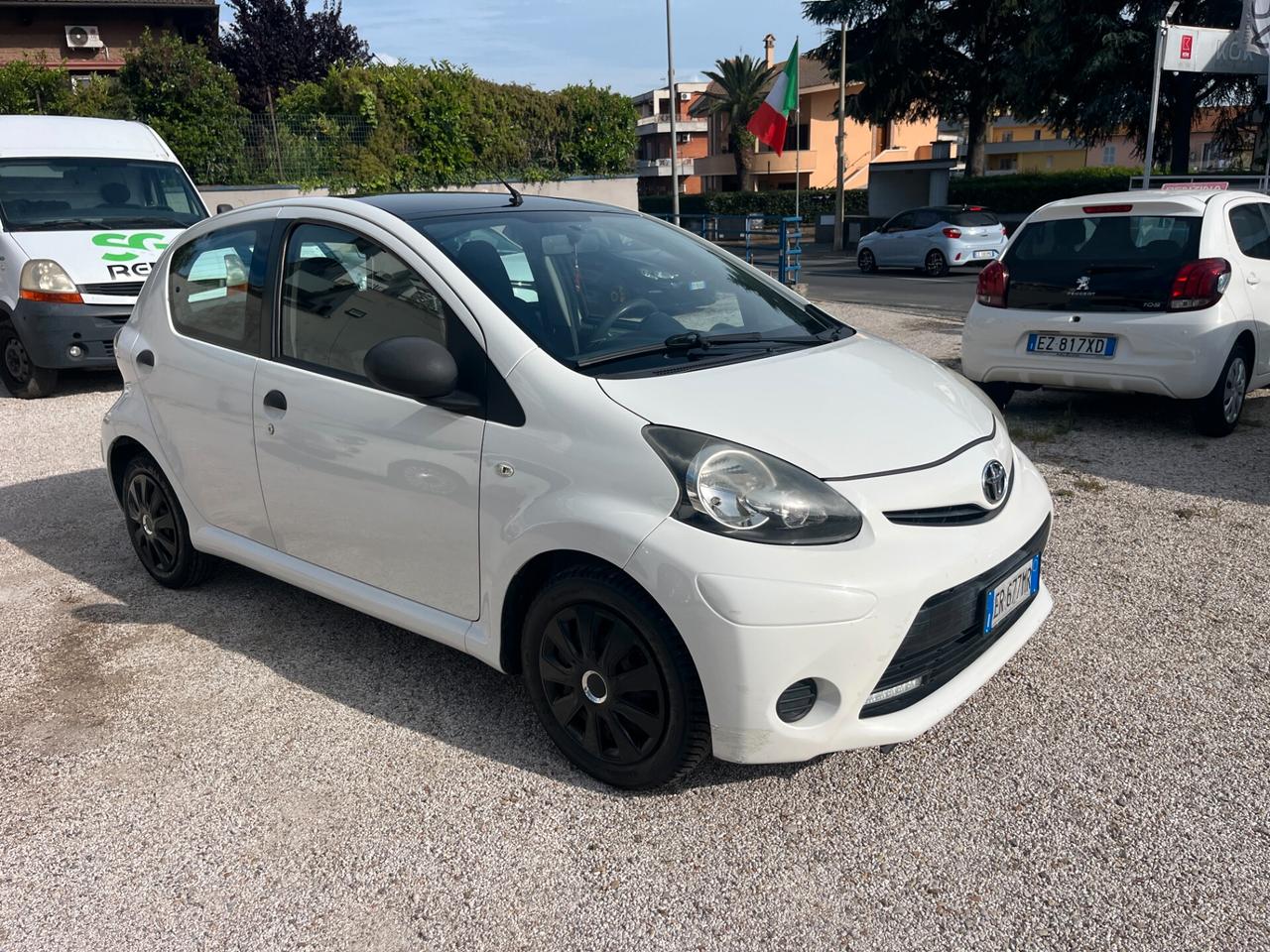 Toyota Aygo 1.0 12V VVT-i 5 porte Cool Soda Connect