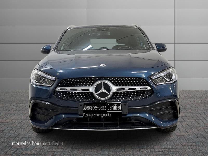 Mercedes GLA 200 200 D Premium 8G-DCT