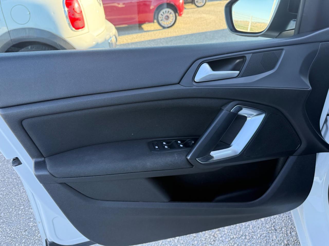 Peugeot 308 BlueHDi 130 S&S Allure