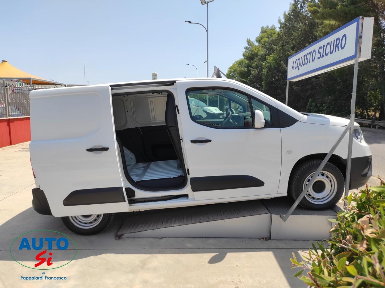 Opel Combo 1.5 Diesel - 100cv 3 POSTI AUTOCARRO