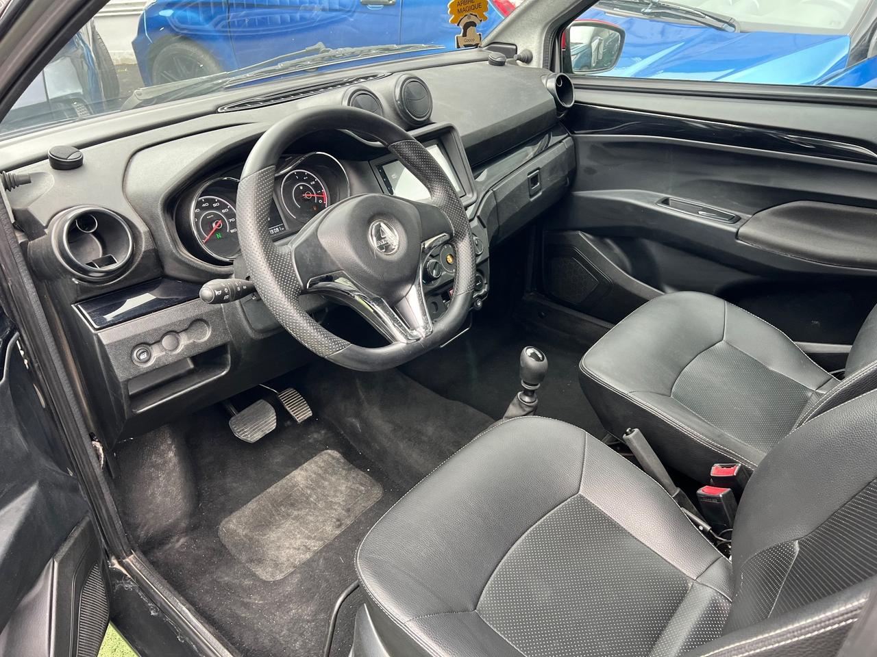 Aixam city Ambition black 2024 13000 km full