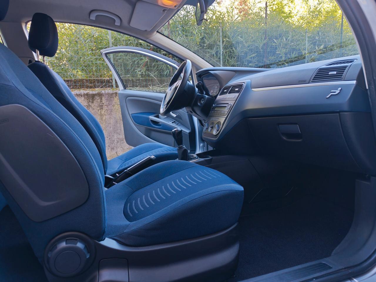 Fiat G. Punto 1.3 DIESEL 75cv / 31.600km / Unipro