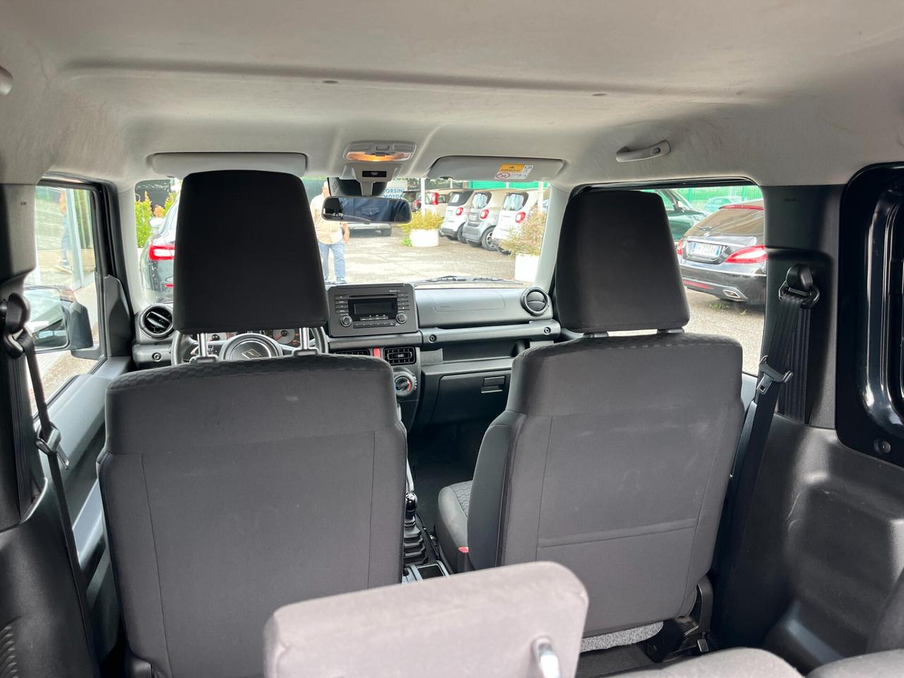 Suzuki Jimny 1.5 5MT Top