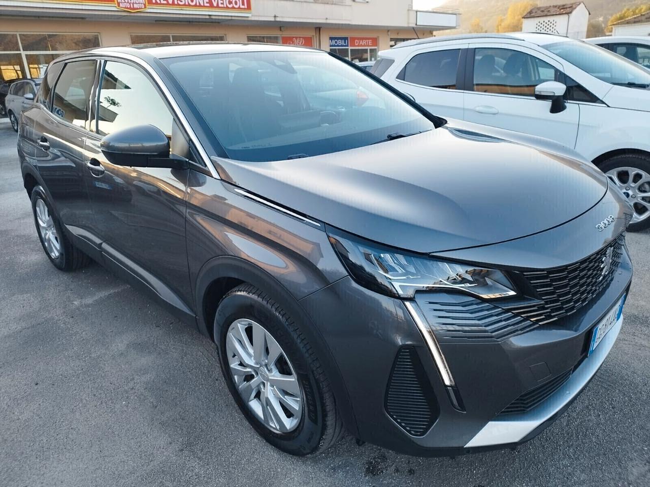 Peugeot 3008 BlueHDi 130 S&S EAT8 BUSINESS