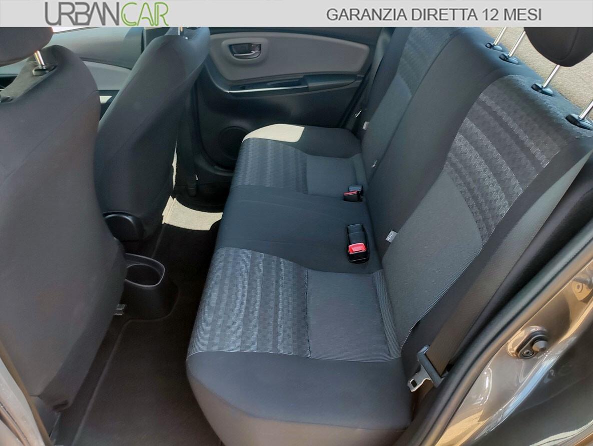 TOYOTA Yaris 1.0 5p Lounge Full - GARANZIA