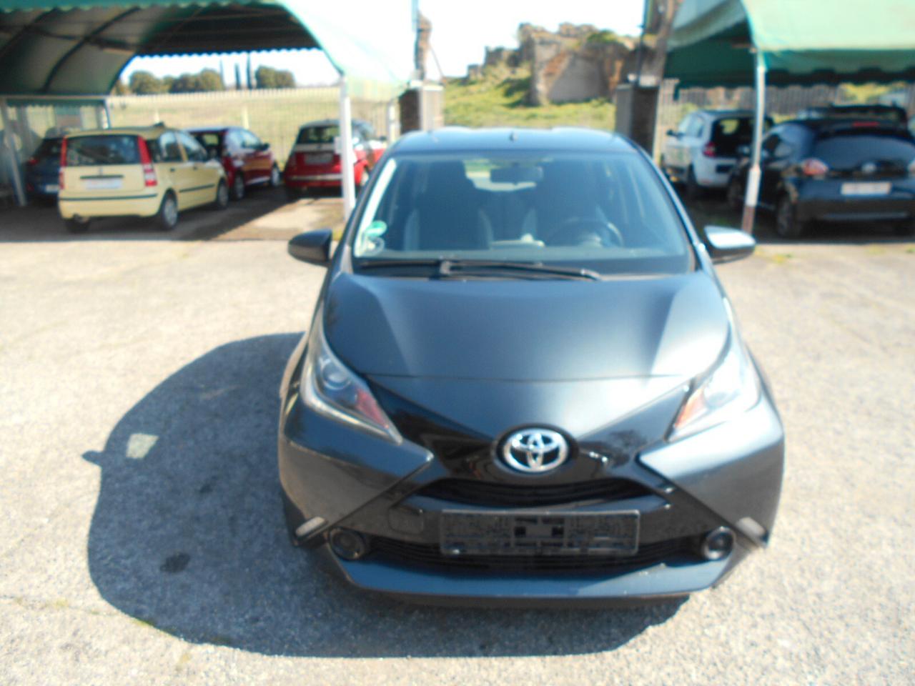 Toyota Aygo 1.0 12V VVT-i 5 porte Lounge Connect