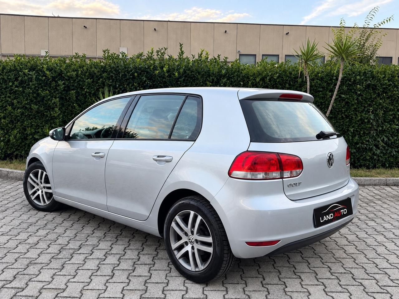 VOLKSWAGEN GOLF 6 1.6 BENZINA – 102 CV