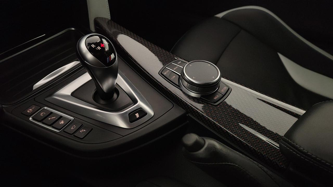 BMW M4 Coupe 3.0 450cv dkg heritage edition