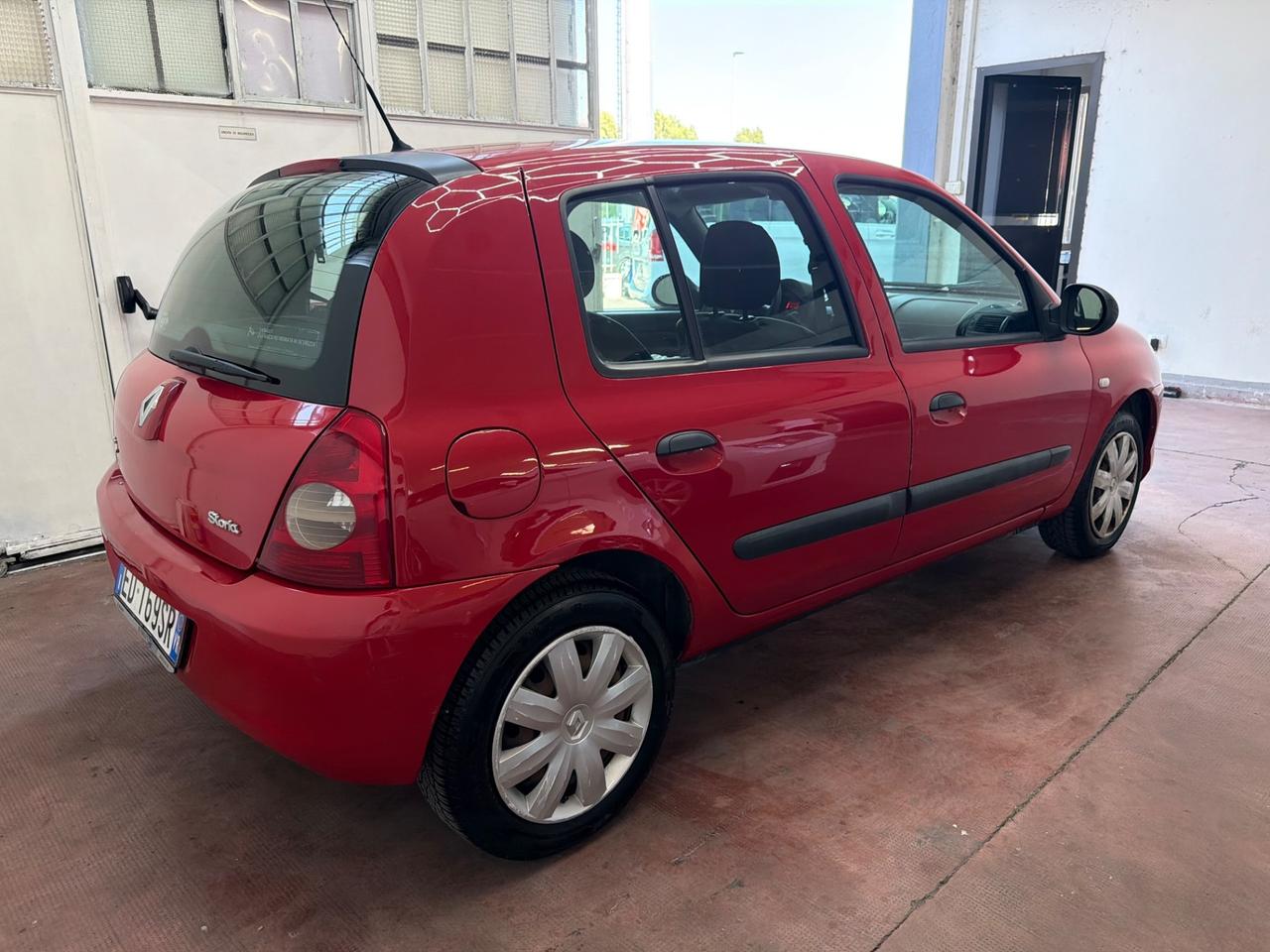 Renault Clio Storia 1.2 5 porte GPL Confort