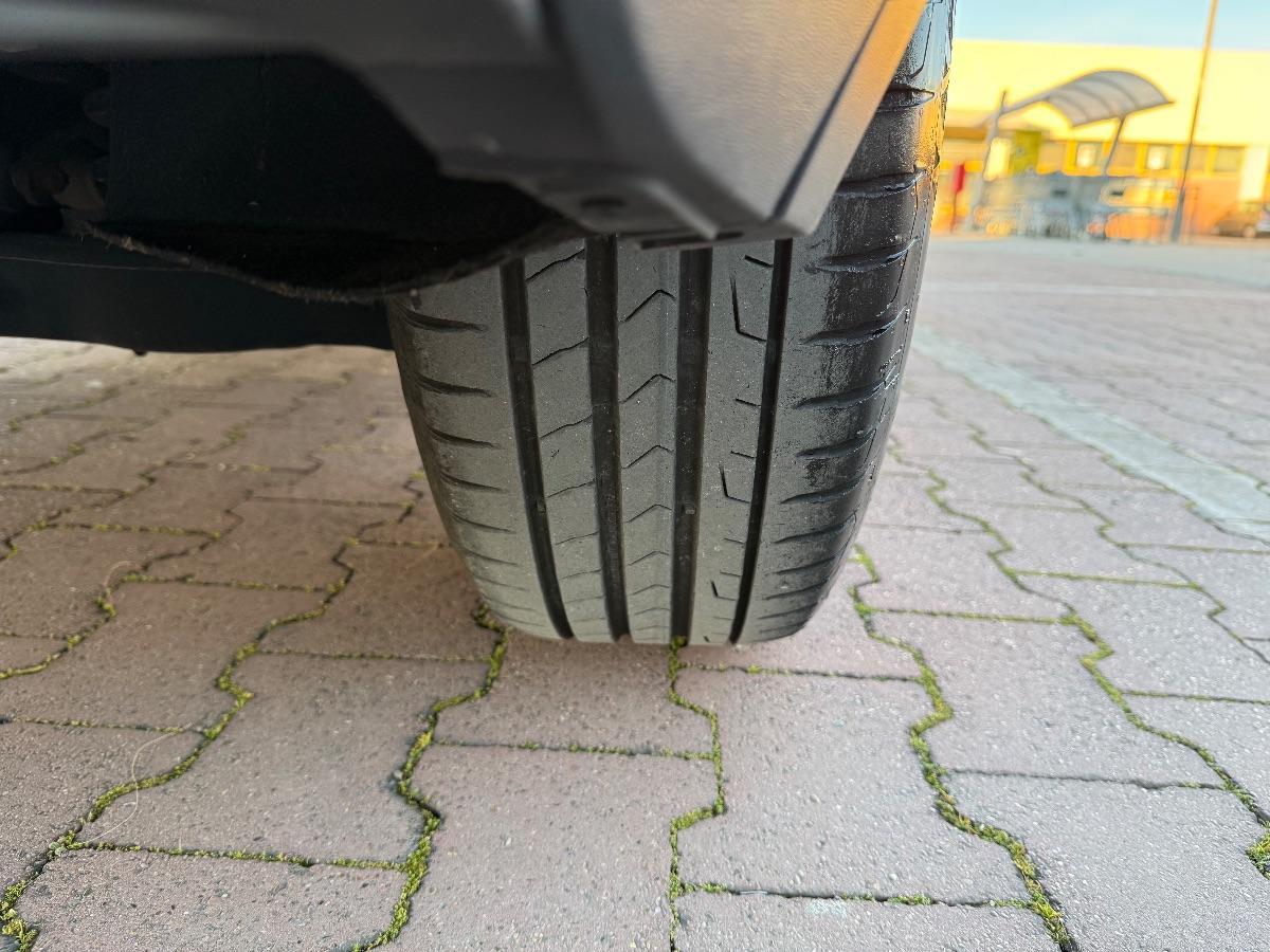 VOLKSWAGEN - Tiguan - 1.6 TDI Business BMT