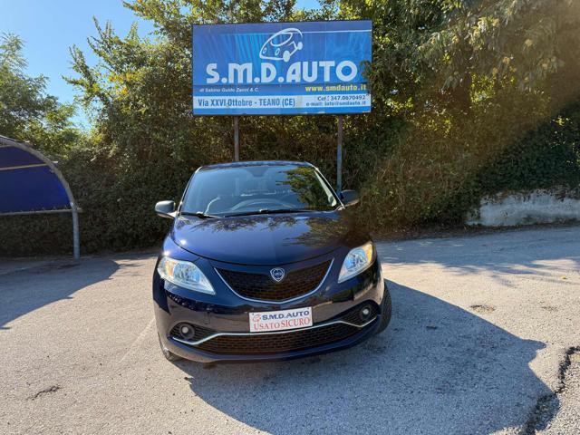 LANCIA Ypsilon 1.2 69 CV 5 porte GPL Ecochic Silver