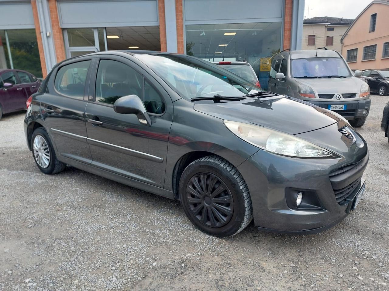 Peugeot 207 1.4 8V 5p. Energie ECO GPL ok neopatentati