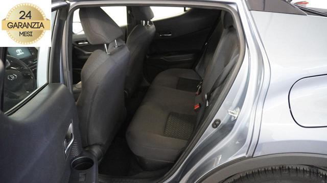 TOYOTA C-HR 1.8 Hybrid E-CVT Business