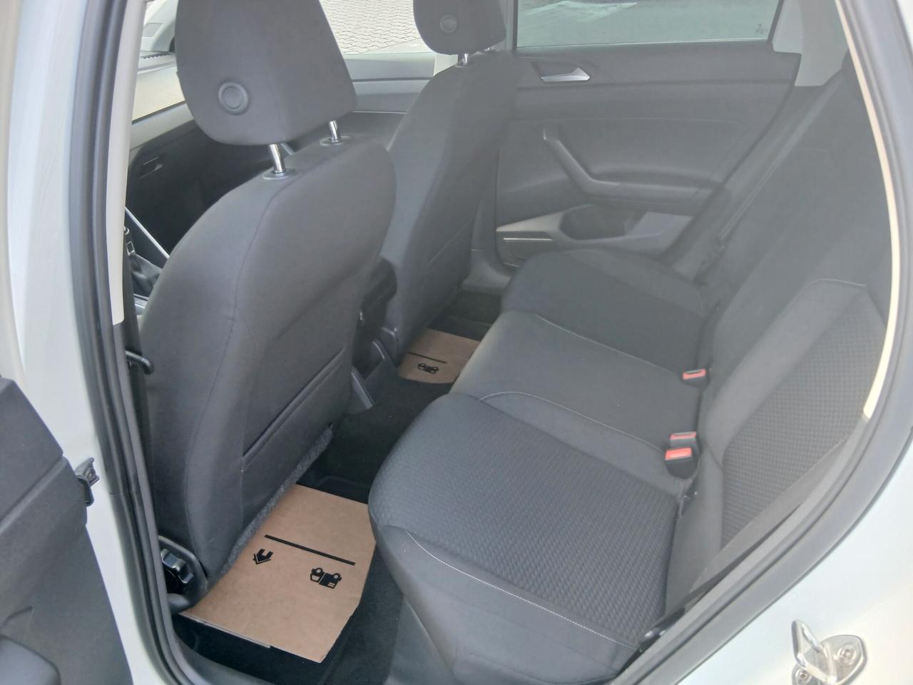 Volkswagen Polo 1.0 EVO 80 CV 5p. Comfortline con KIT estetico tua a € 219 mese