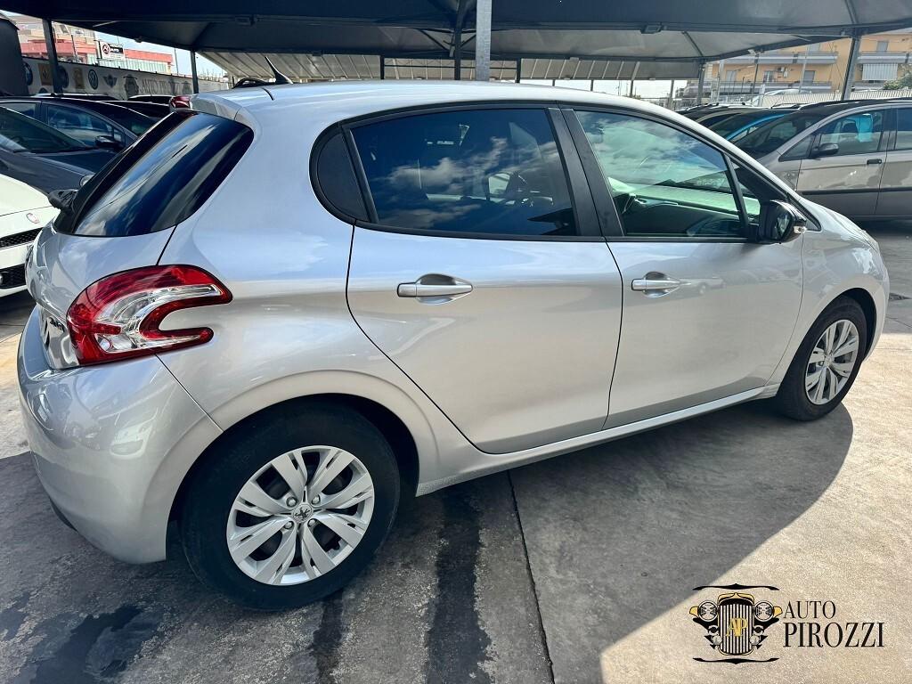 PEUGEOT 208 1.4 DIESEL 2015 140000KM OK NEOPATENTATI