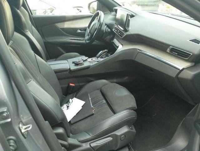 PEUGEOT 3008 Hybrid4 300 e-EAT8 GT Pack