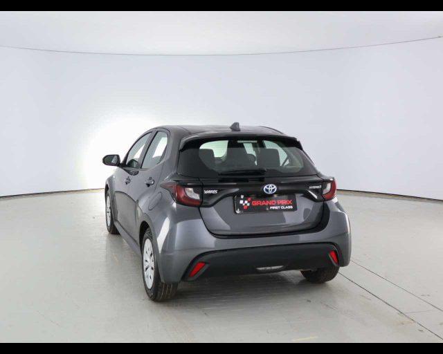 TOYOTA Yaris 1.5 Hybrid 5 porte Business