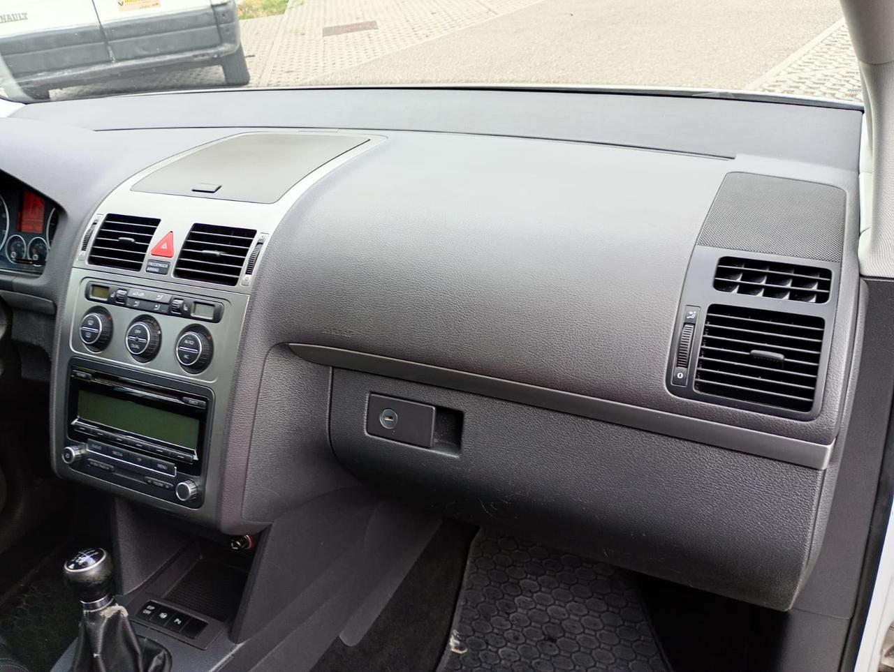 Volkswagen Touran 1.4 TSI Comfortline EcoFuel